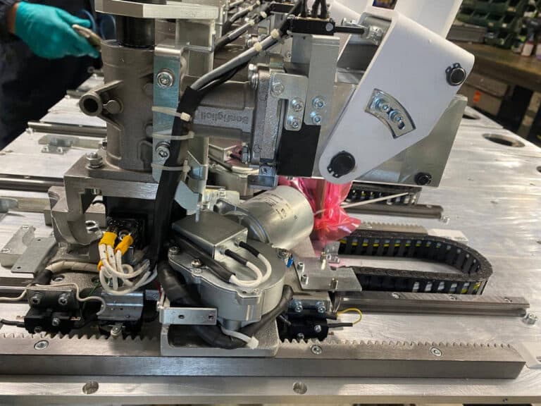 lavorazioni e assemblaggi meccanici di gruppi complessi e interi prodotti - villa compressore